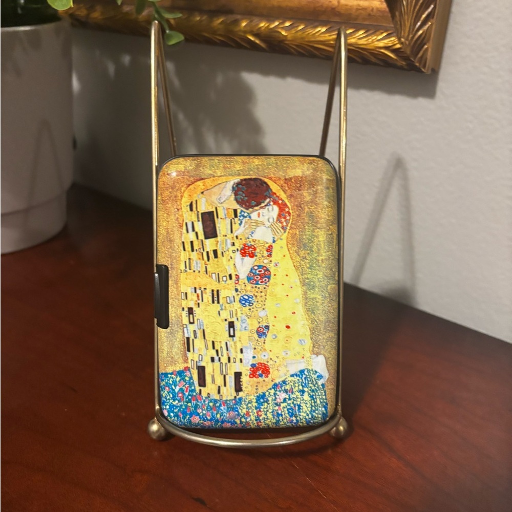 Gustav Klimt “The Kiss” decorative box card holder.